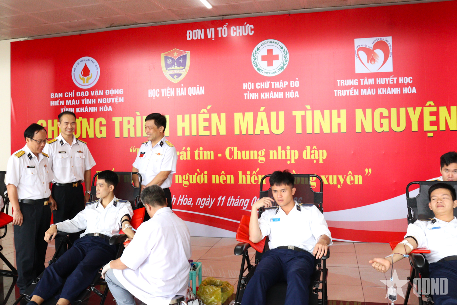 Chương trình hiến máu tình nguyện tại Học viện Hải quân thu hơn 500 đơn vị máu